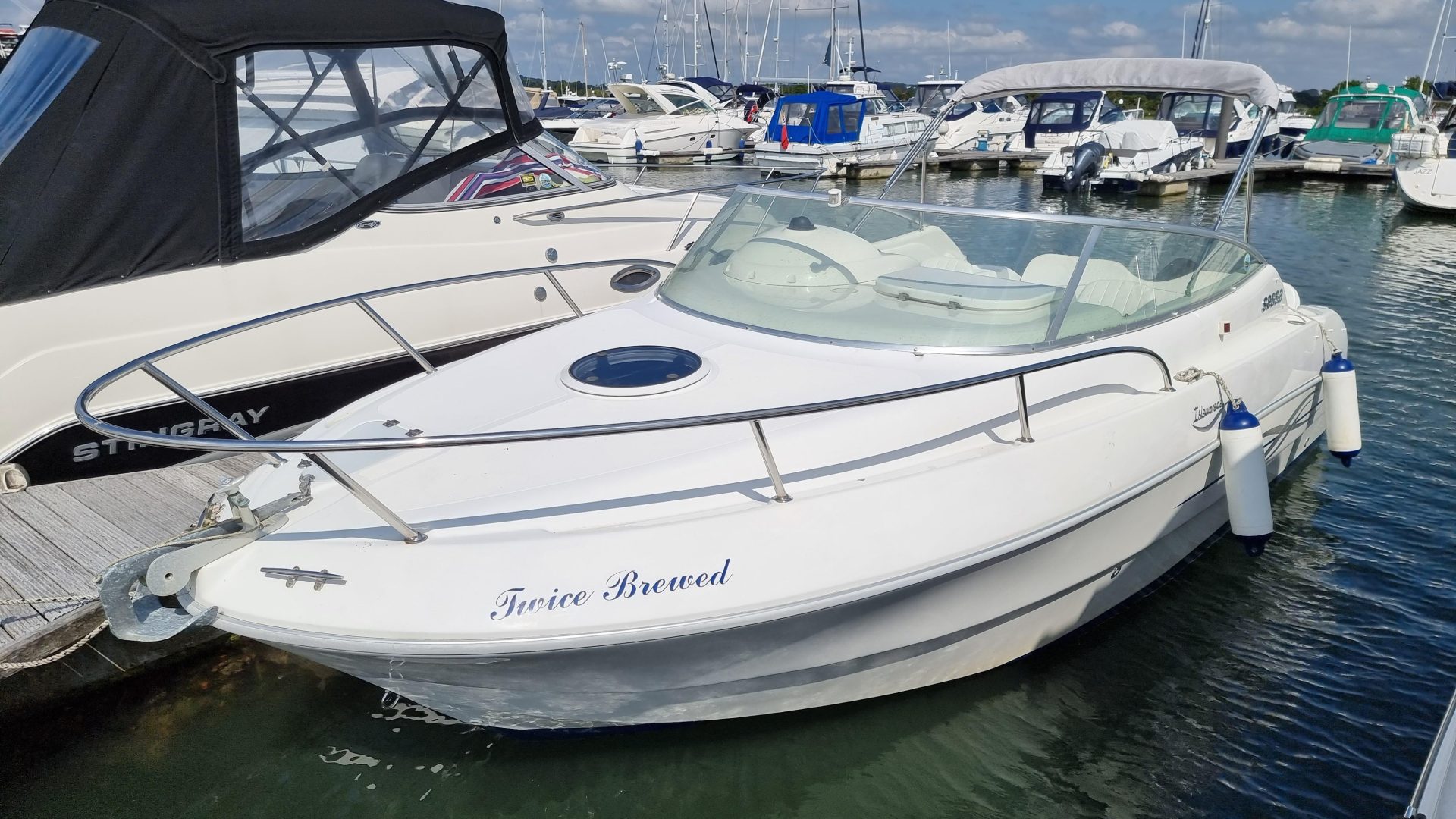 Sessa Marine Islamorada 21