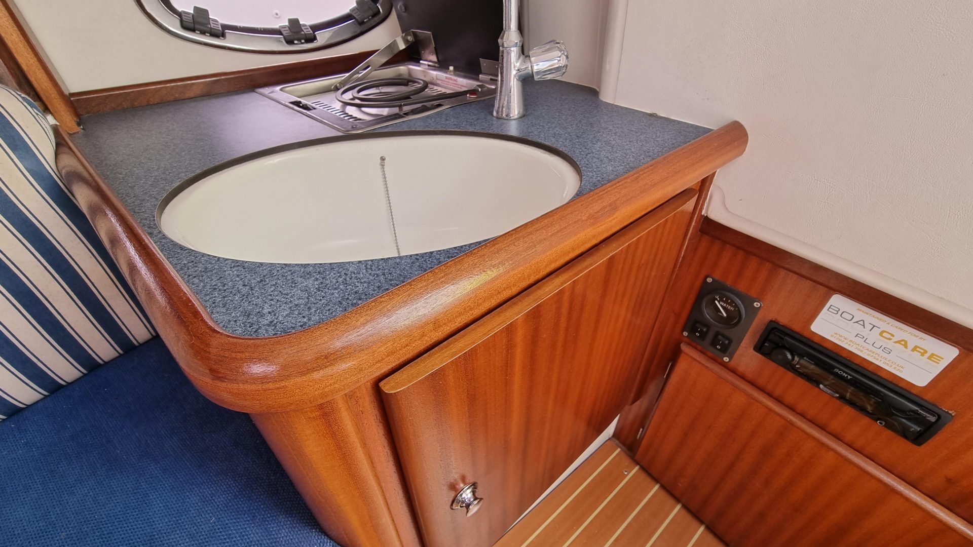 Bavaria 25 DC