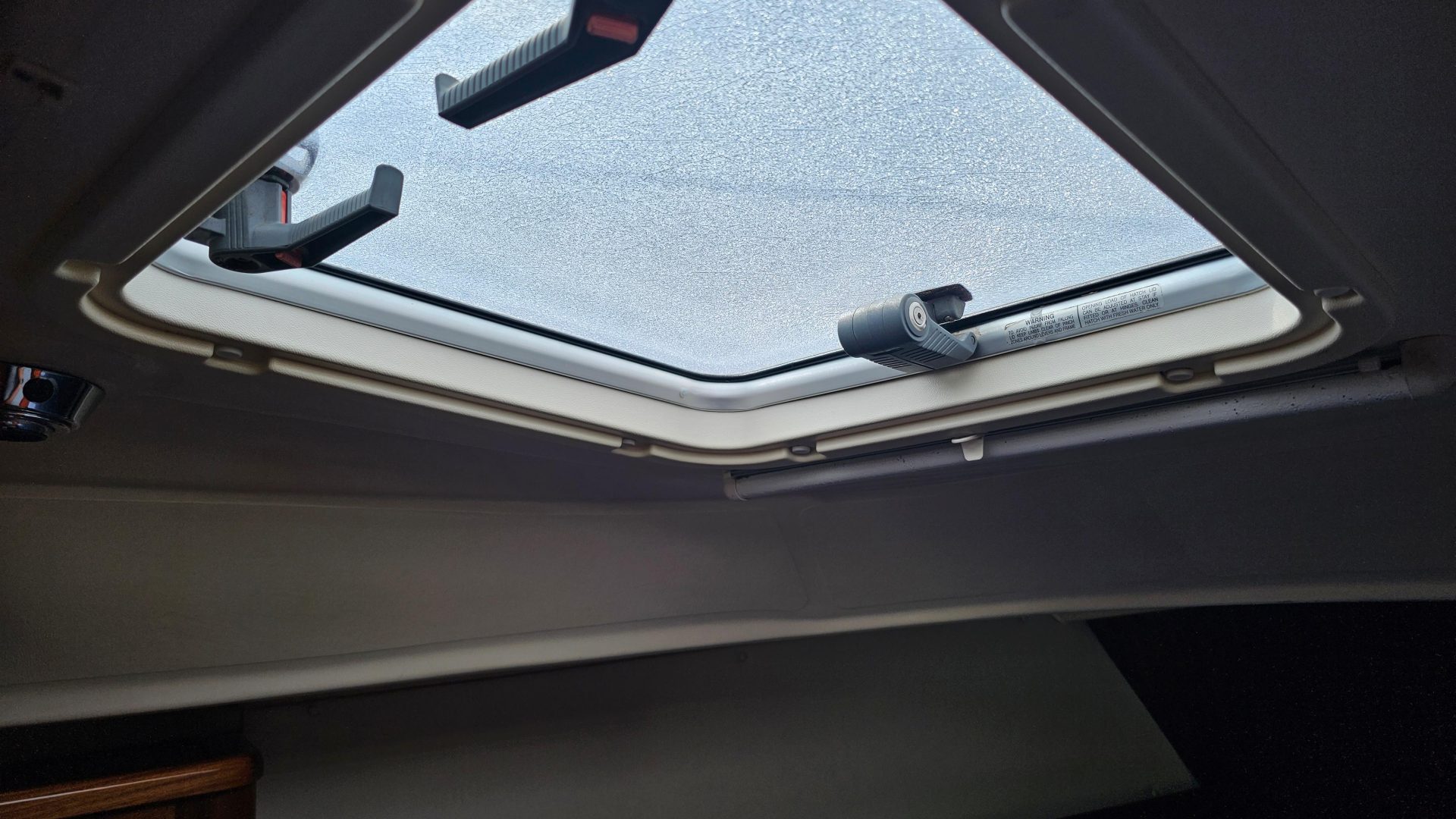 Bavaria 37