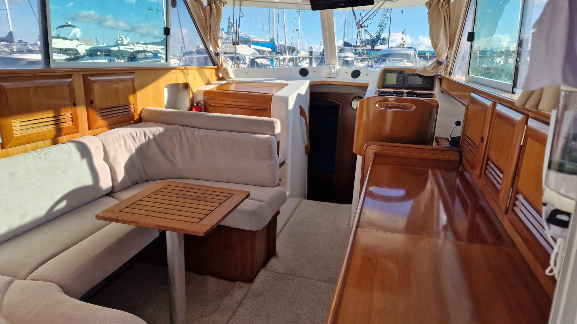 Beneteau Antares 10.80