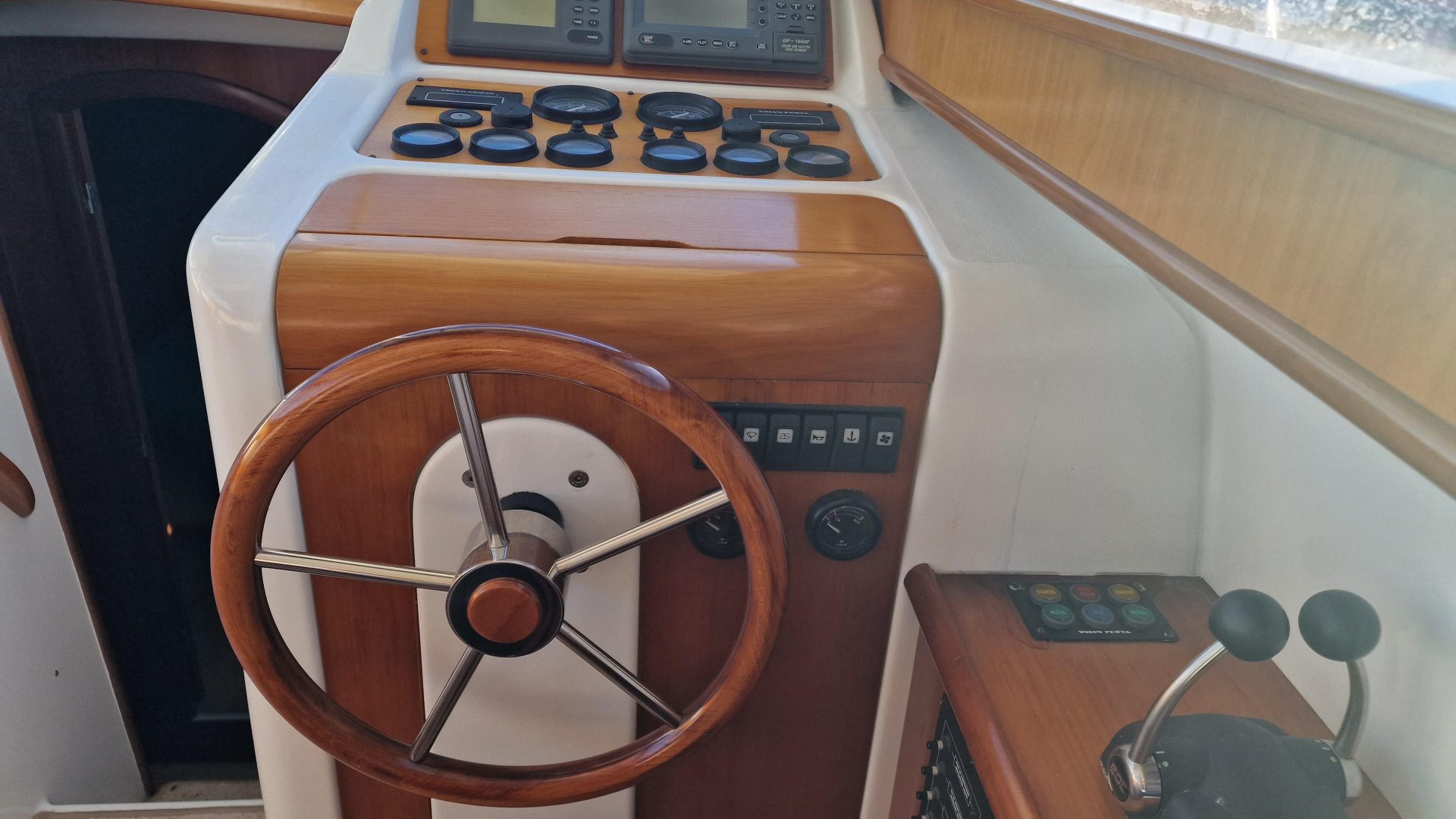 Beneteau Antares 10.80