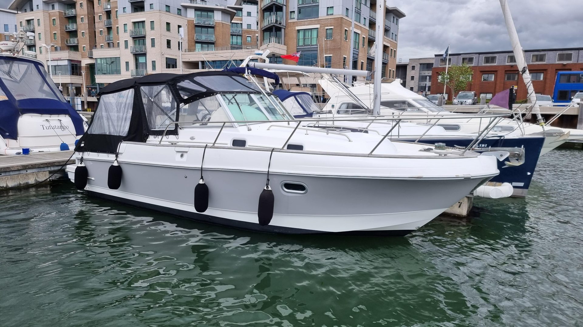 Beneteau Ombrine 800