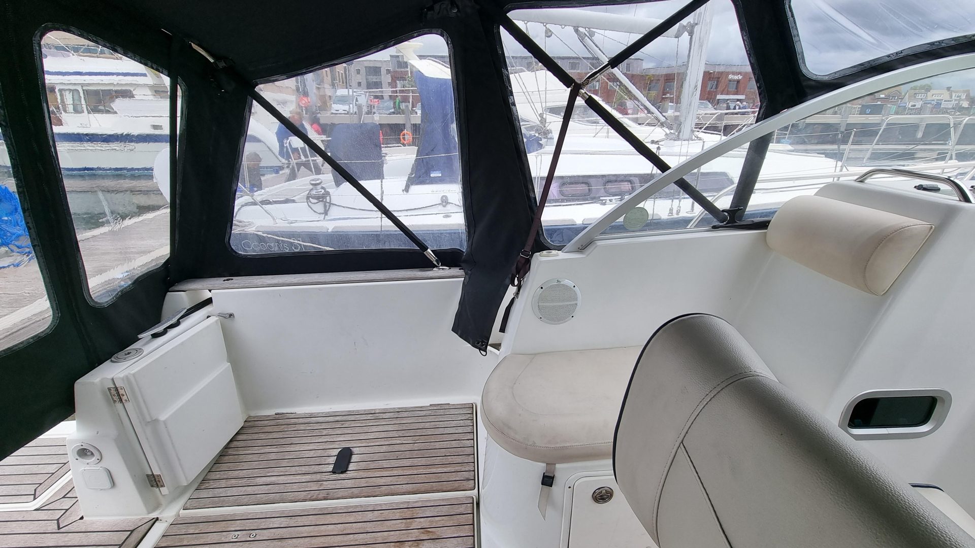 Beneteau Ombrine 800