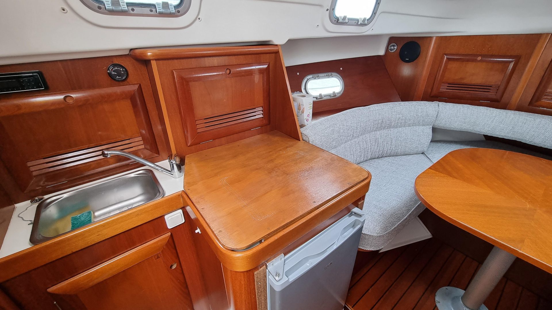 Beneteau Ombrine 800