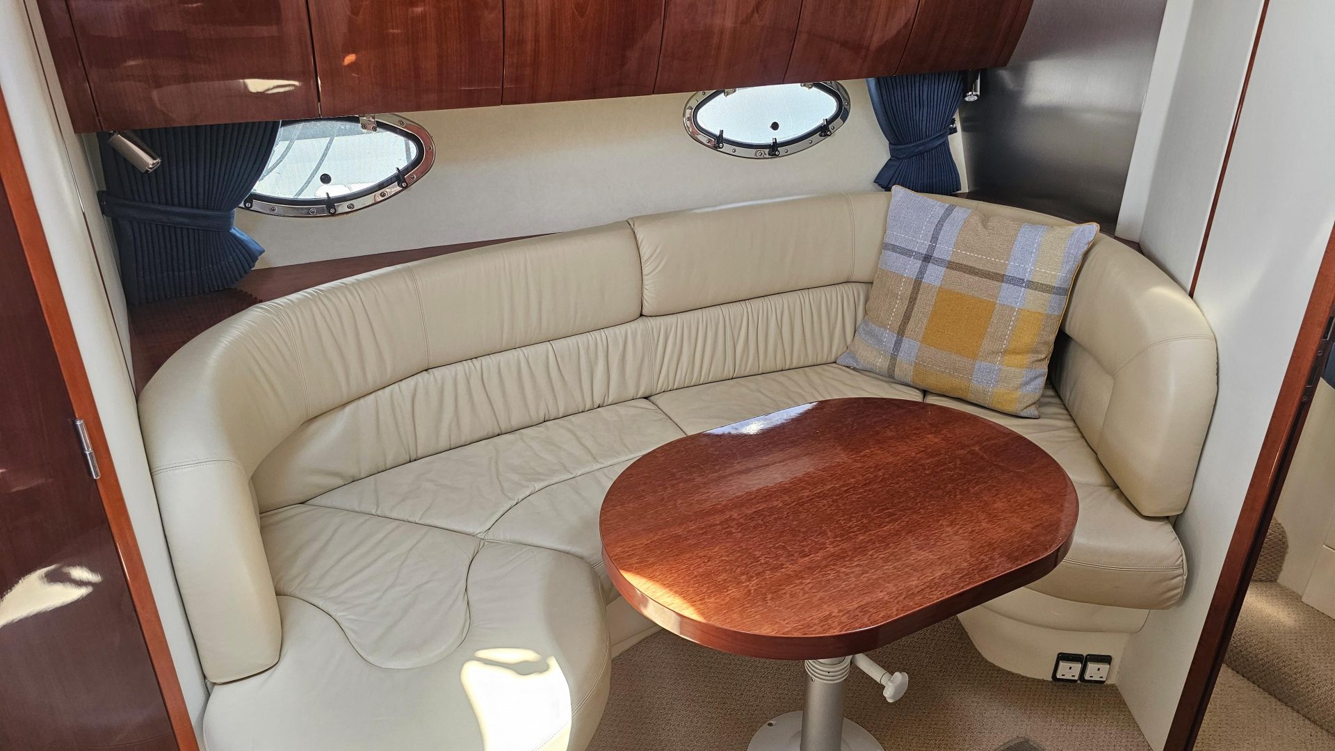 Fairline Targa 34