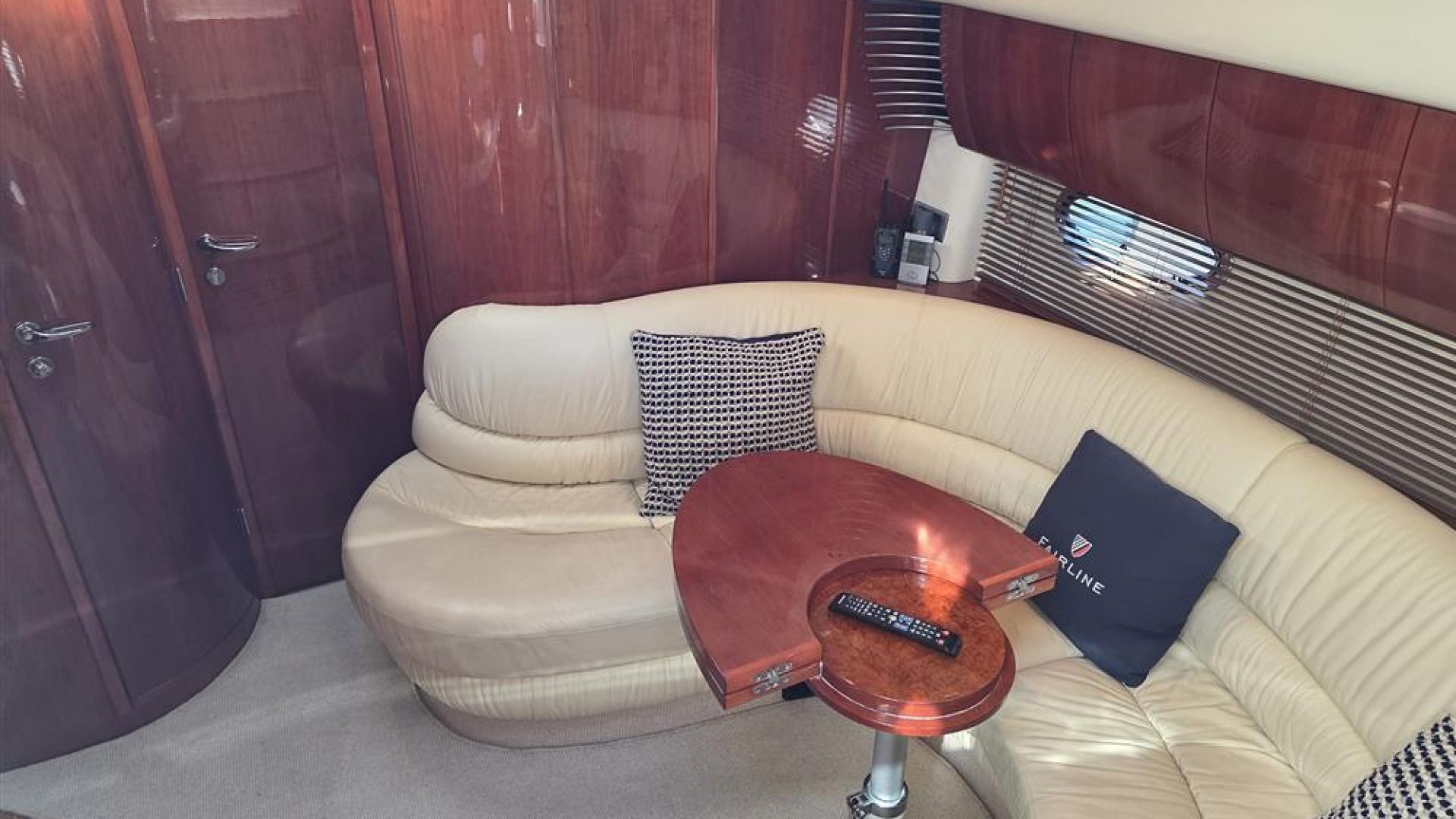 Fairline Targa 43
