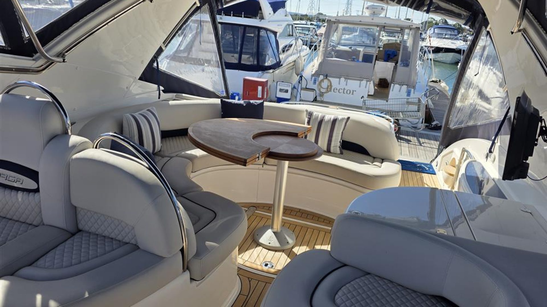 Fairline Targa 43