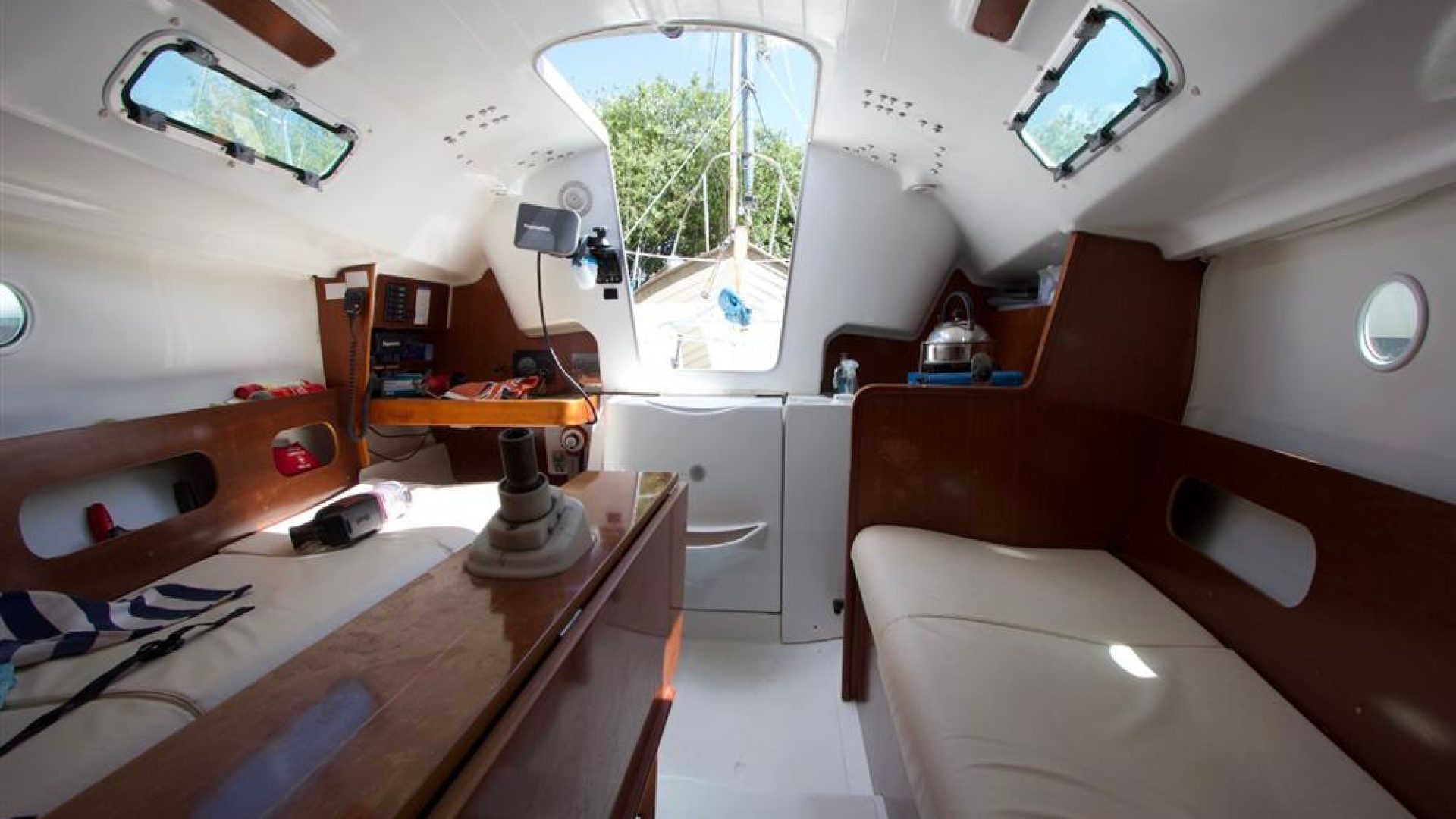 Beneteau First 260