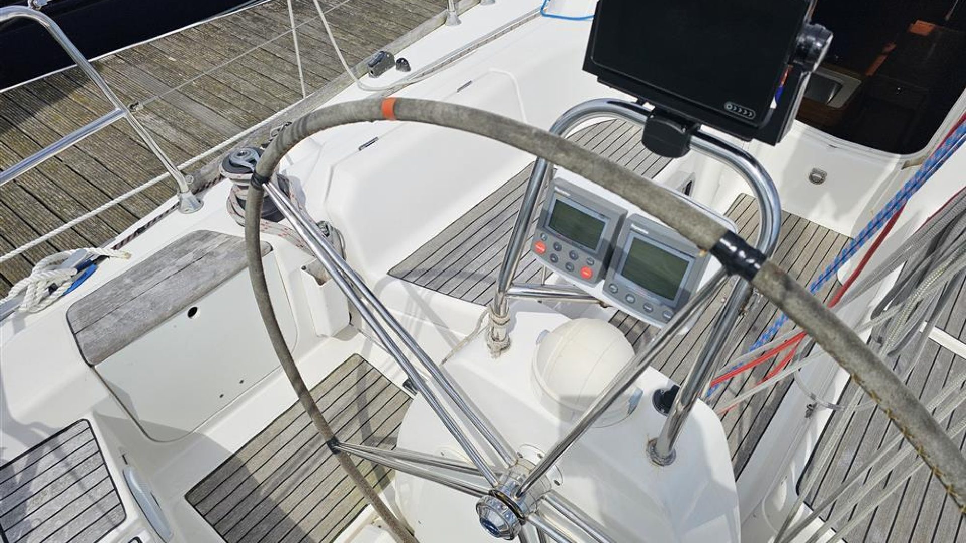 Dufour 34 Performance