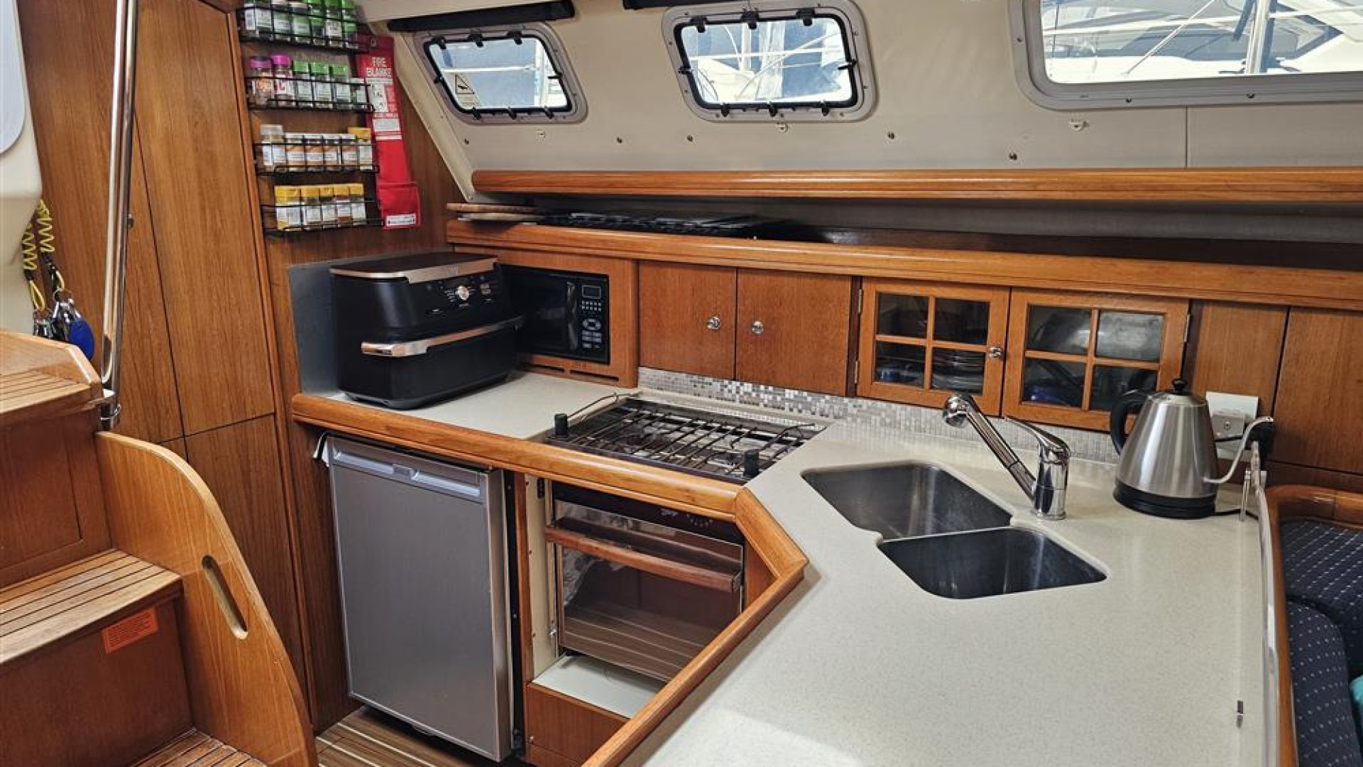 Hunter 41