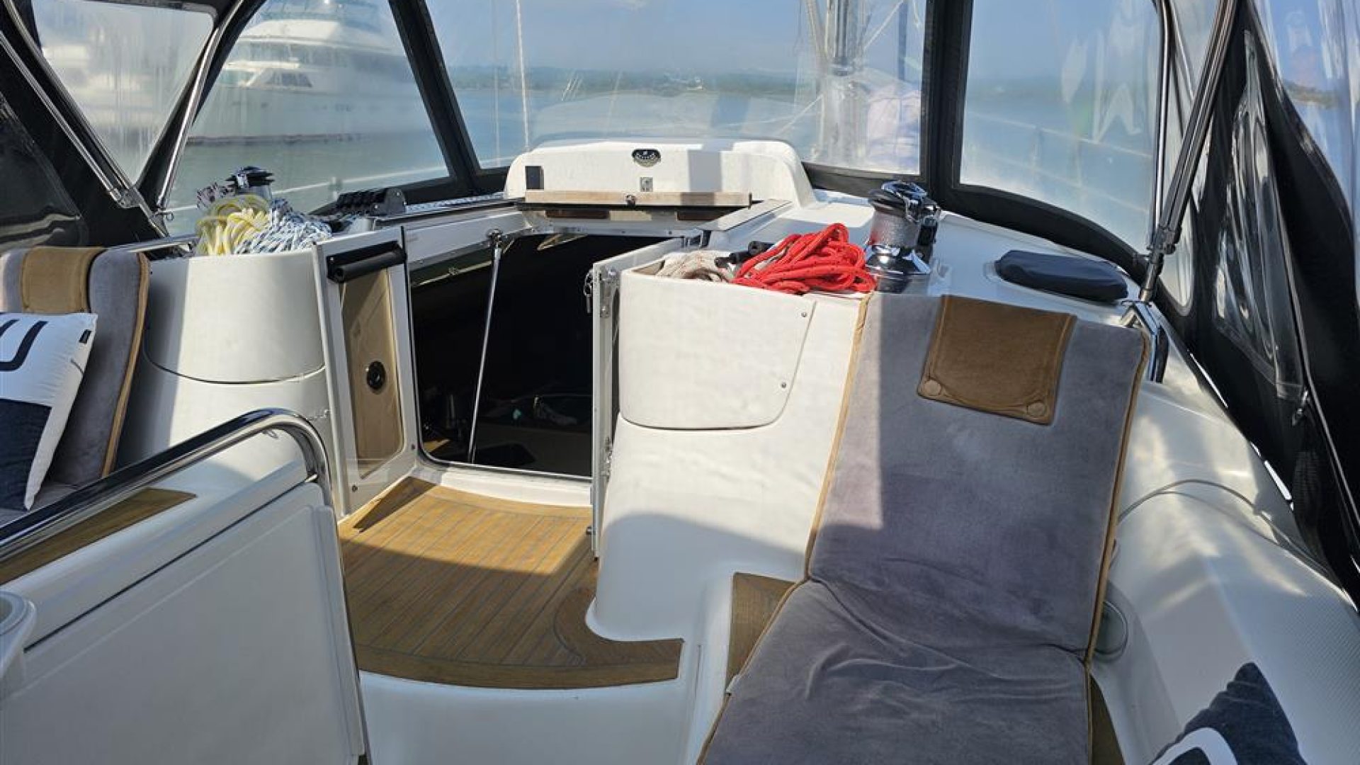 Hunter 41