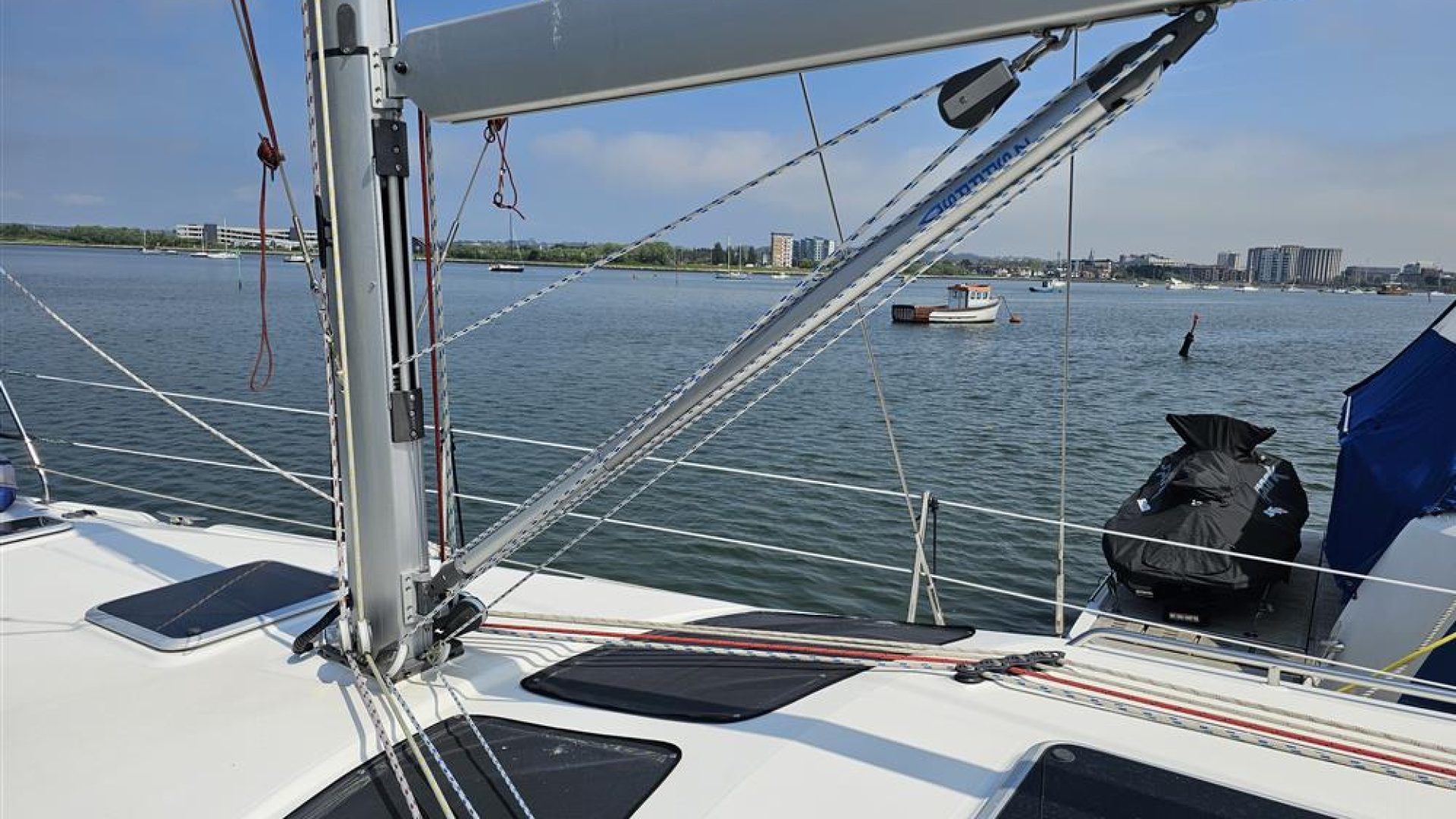 Hunter 41