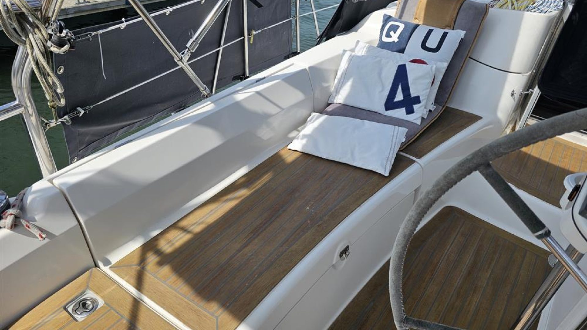 Hunter 41