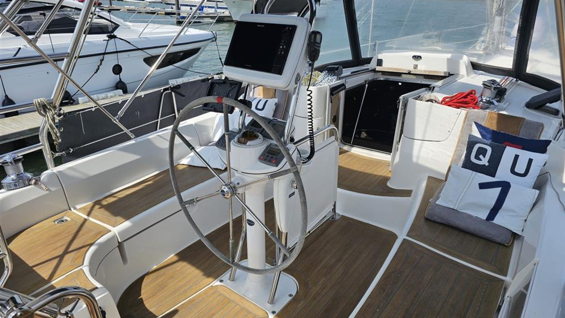 Hunter 41
