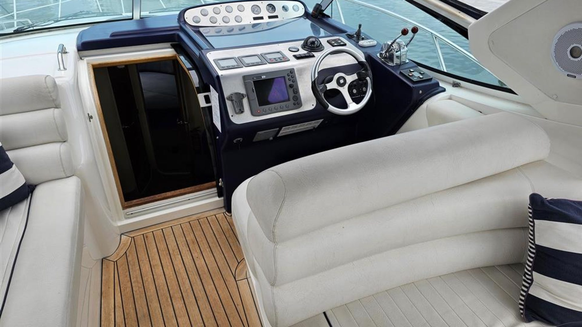 Sealine S34