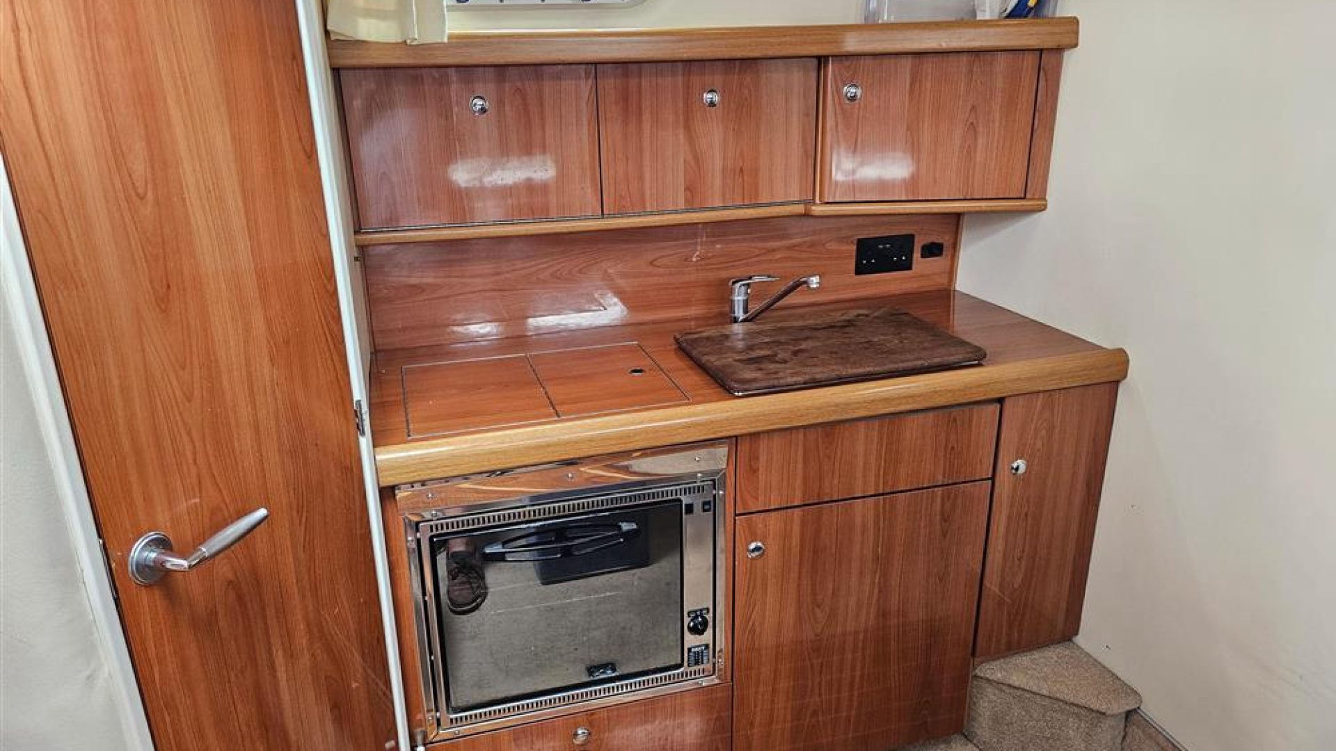 Sealine S34