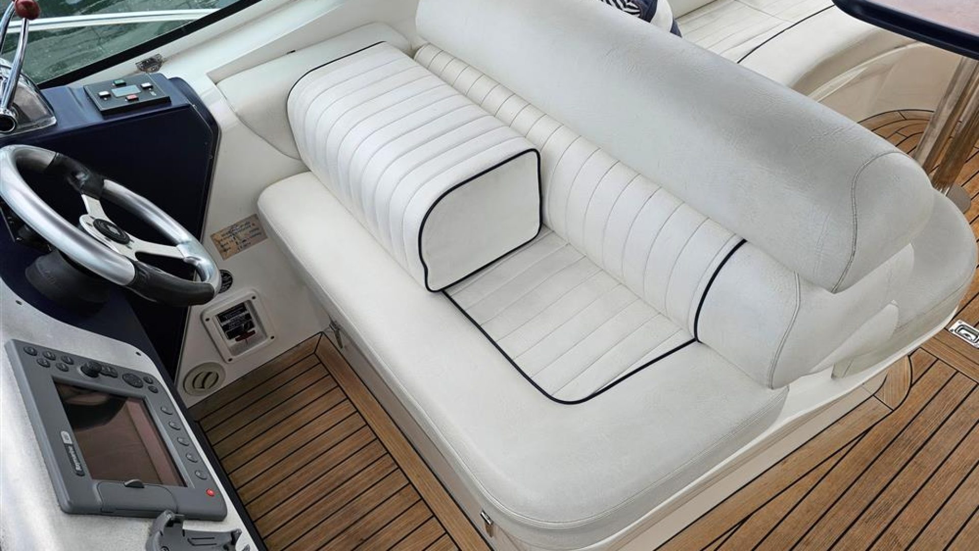 Sealine S34