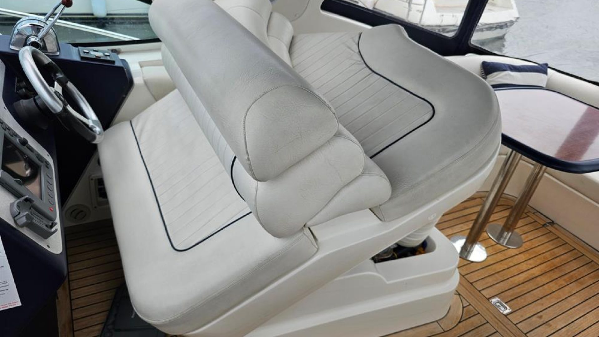 Sealine S34