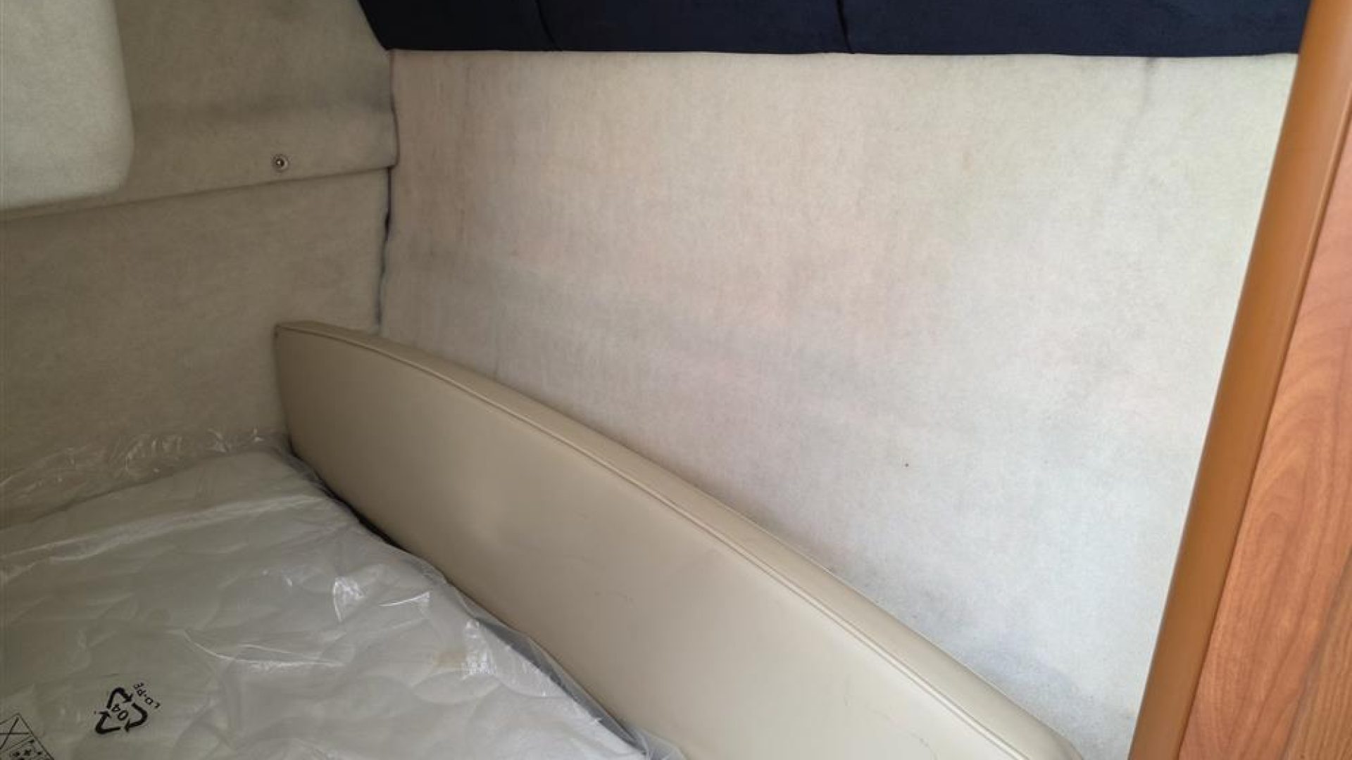 Bayliner 245