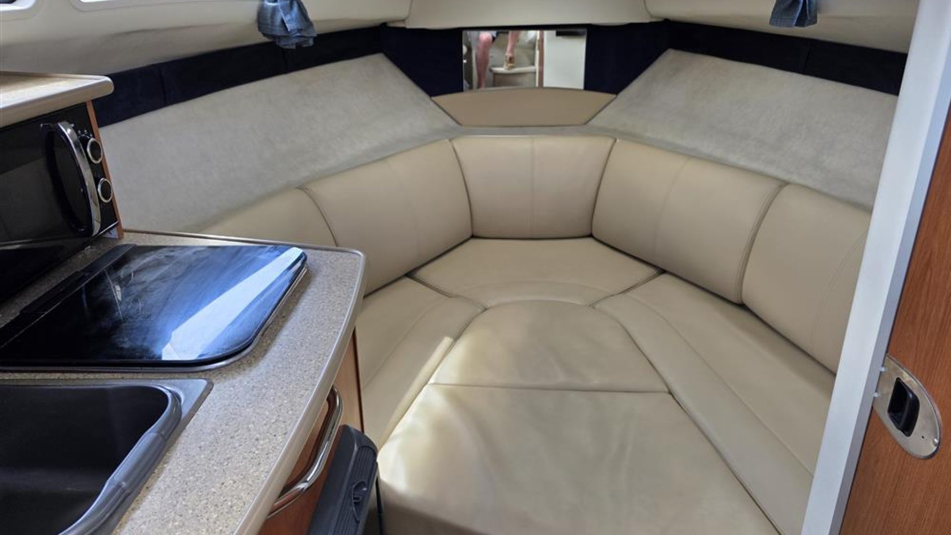 Bayliner 245
