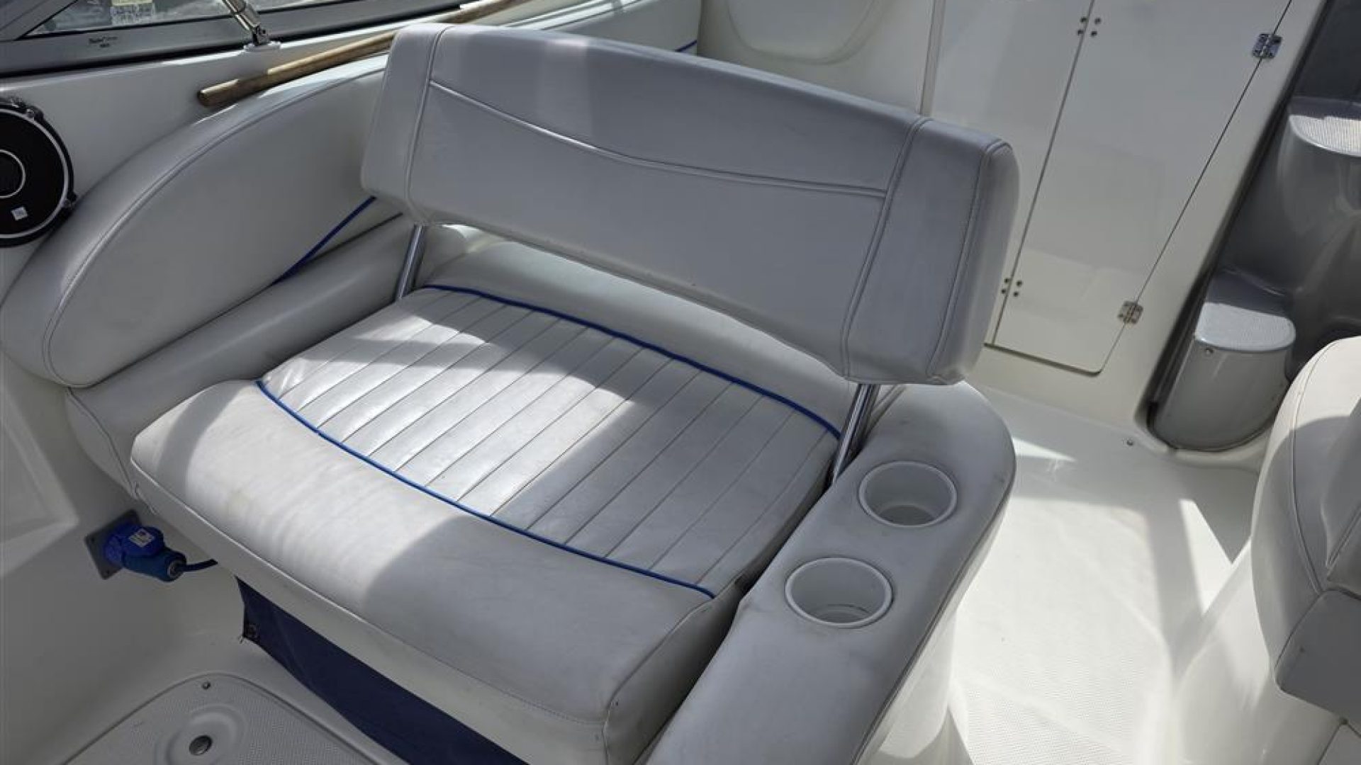 Bayliner 245