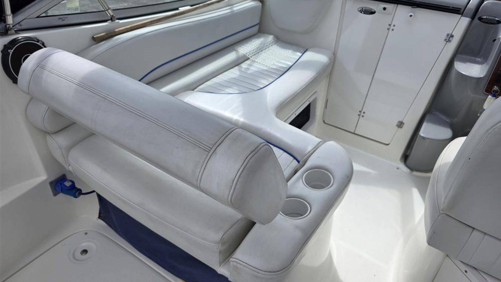 Bayliner 245