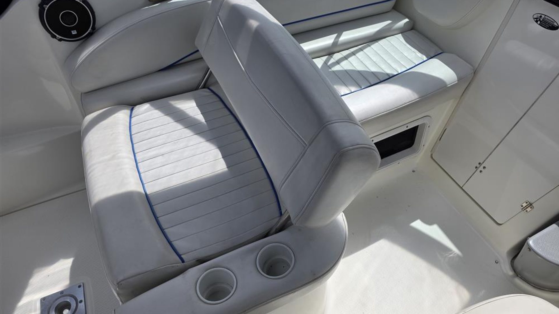 Bayliner 245
