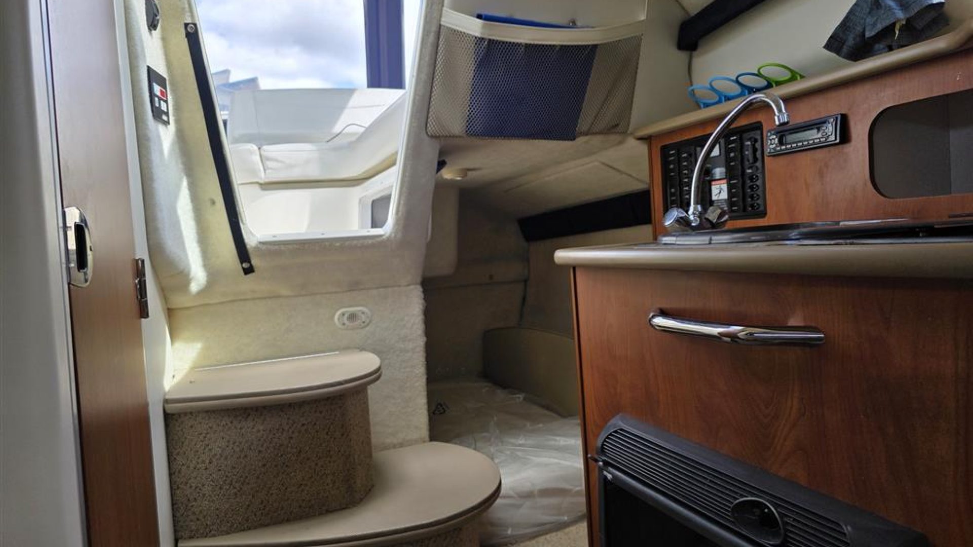 Bayliner 245