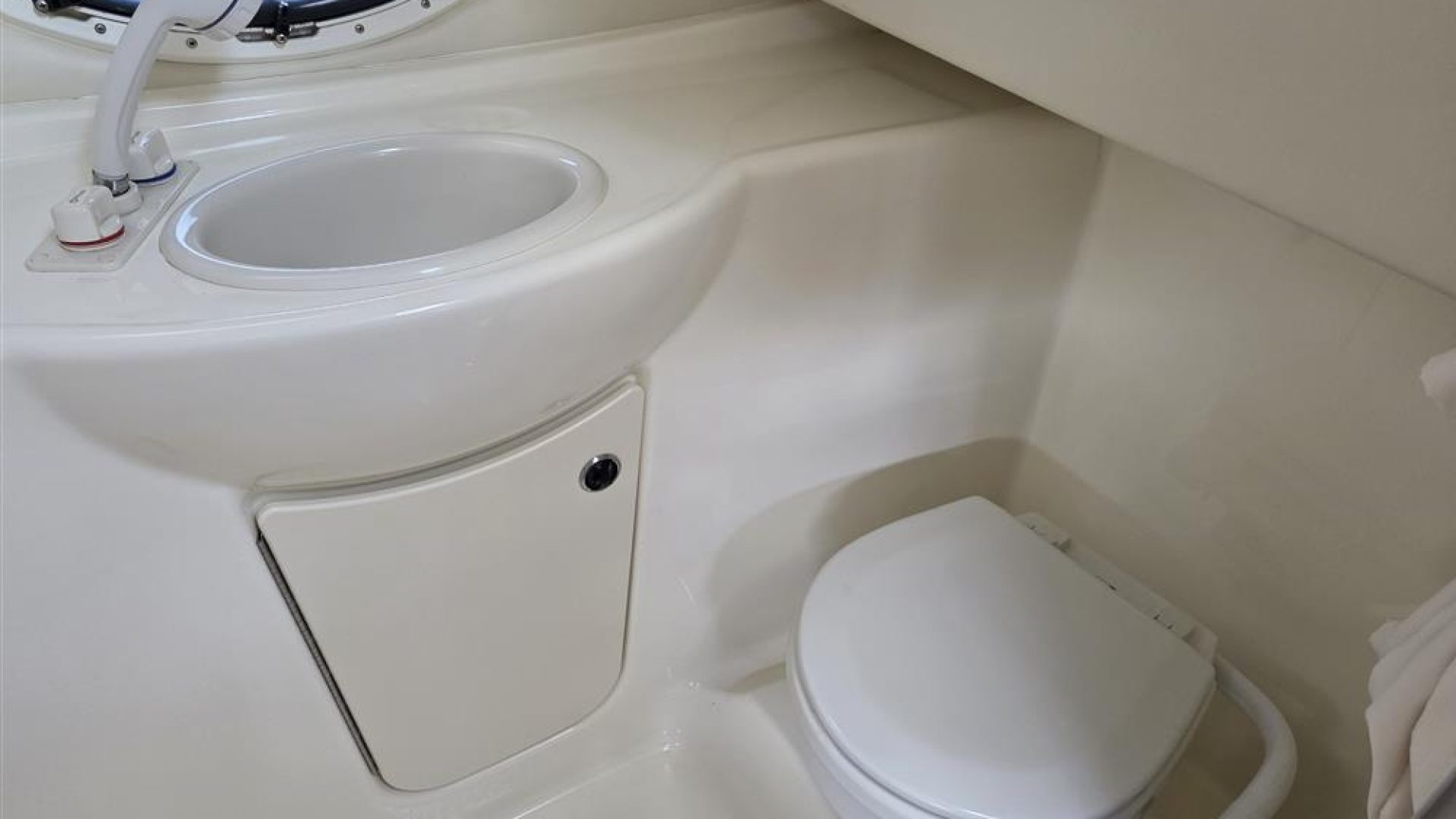 Bayliner 245