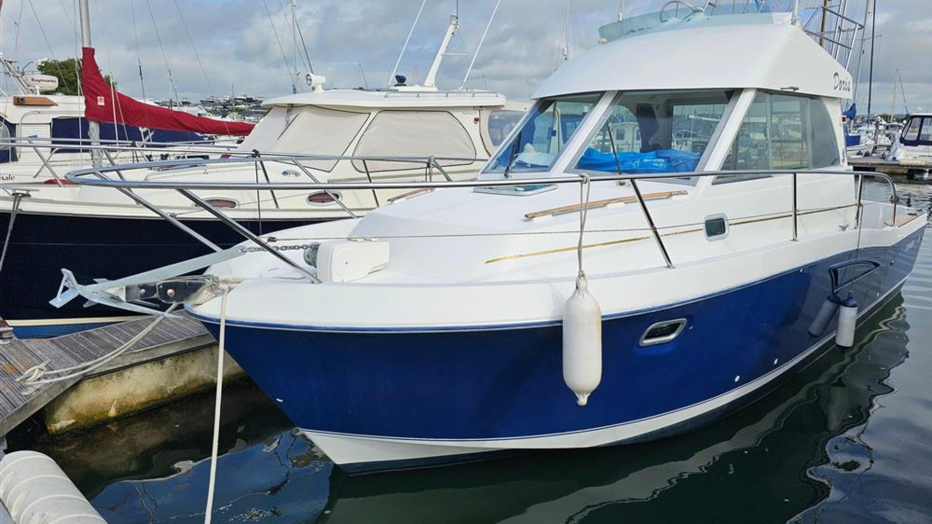 Beneteau Antares 9