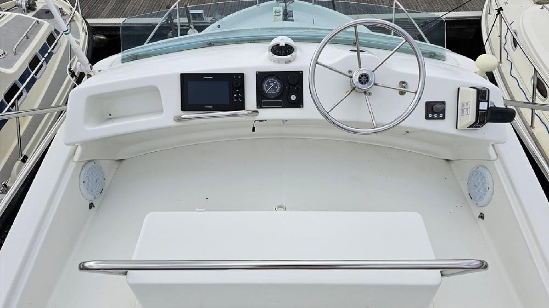 Beneteau Antares 9