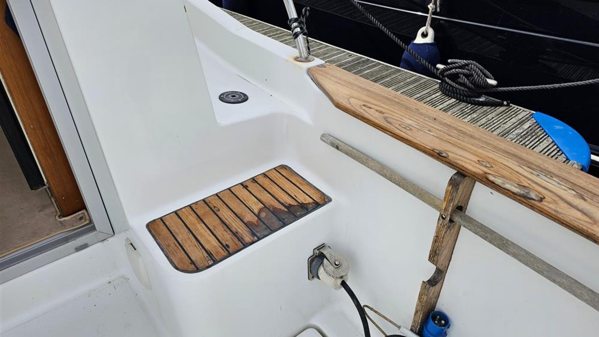 Beneteau Antares 9