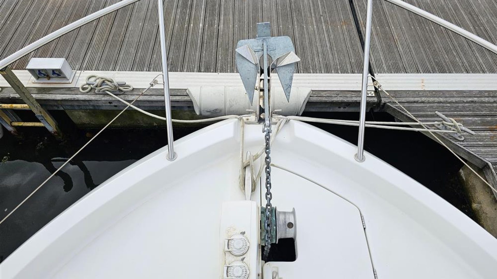 Beneteau Antares 9
