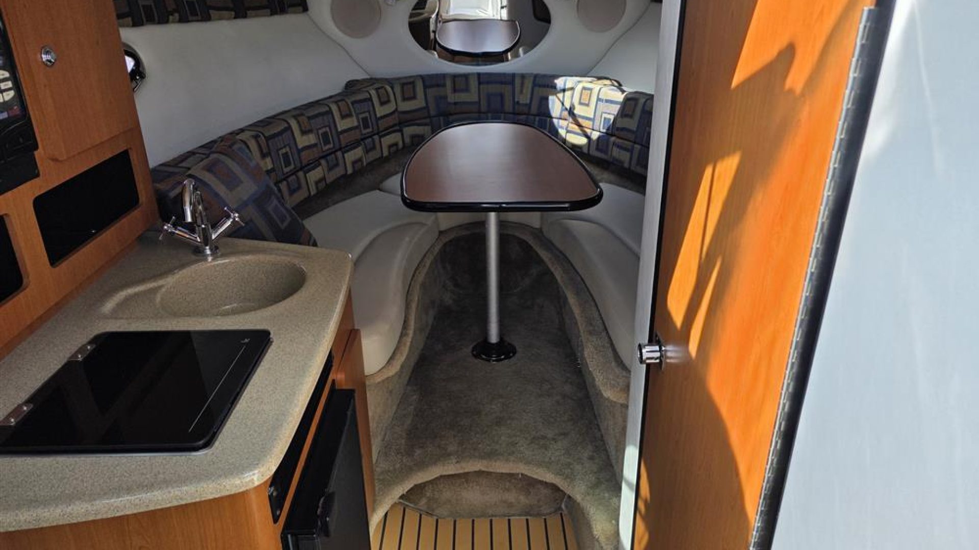 Crownline 250 CR