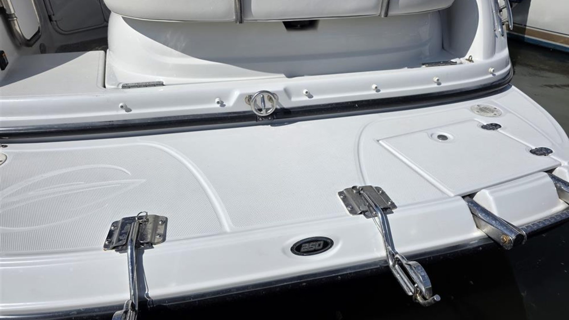 Crownline 250 CR