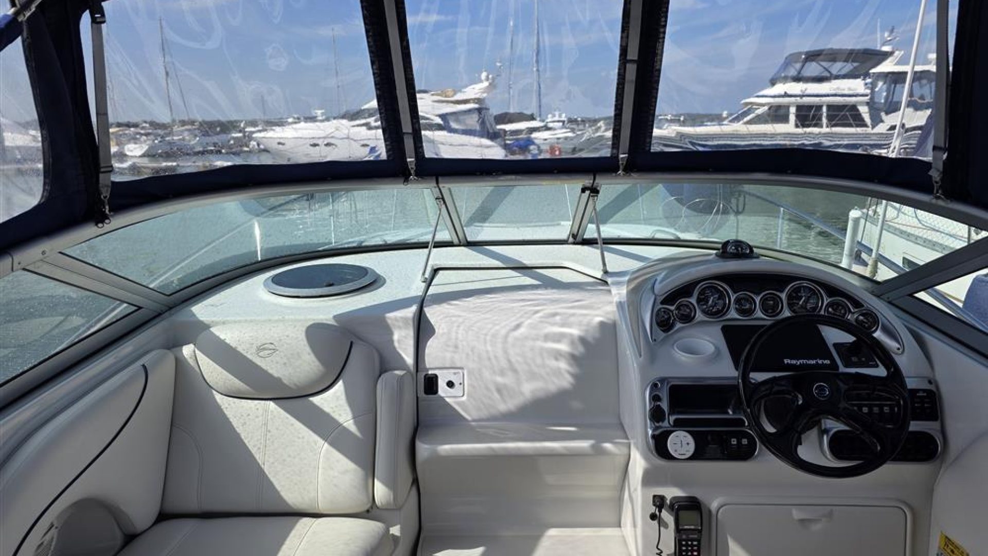 Crownline 250 CR