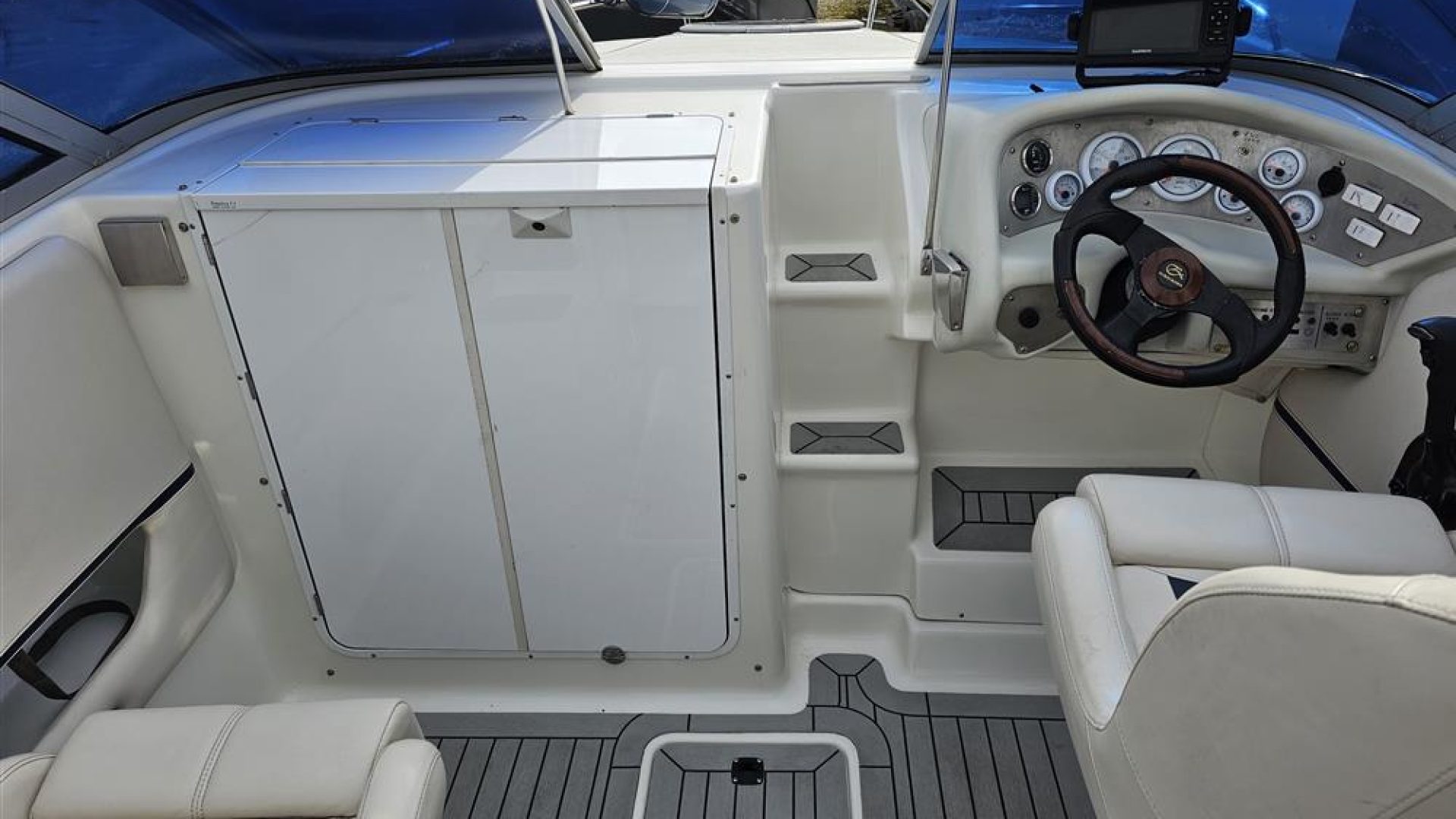 Eurocrown 246CCR