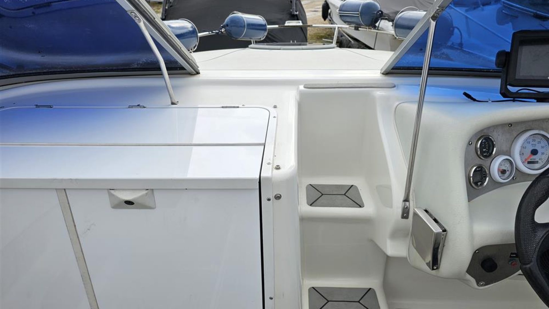 Eurocrown 246CCR