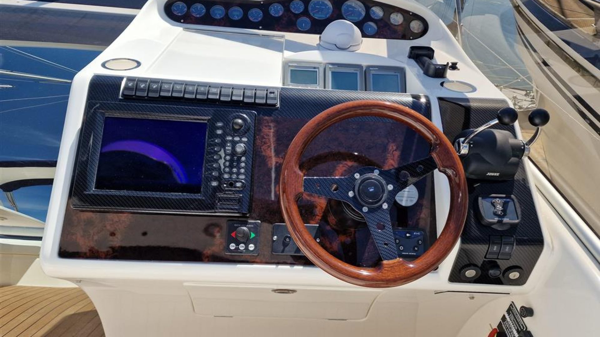 Princess V42