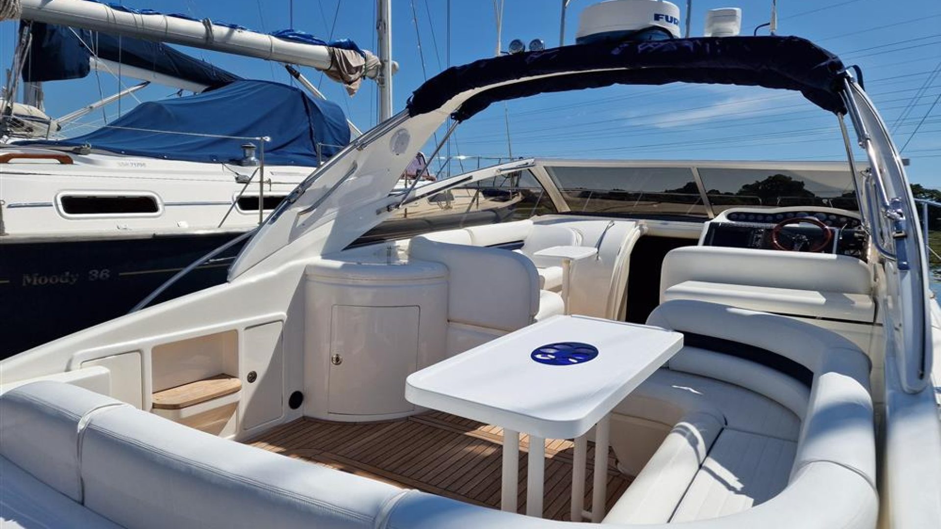 Princess V42