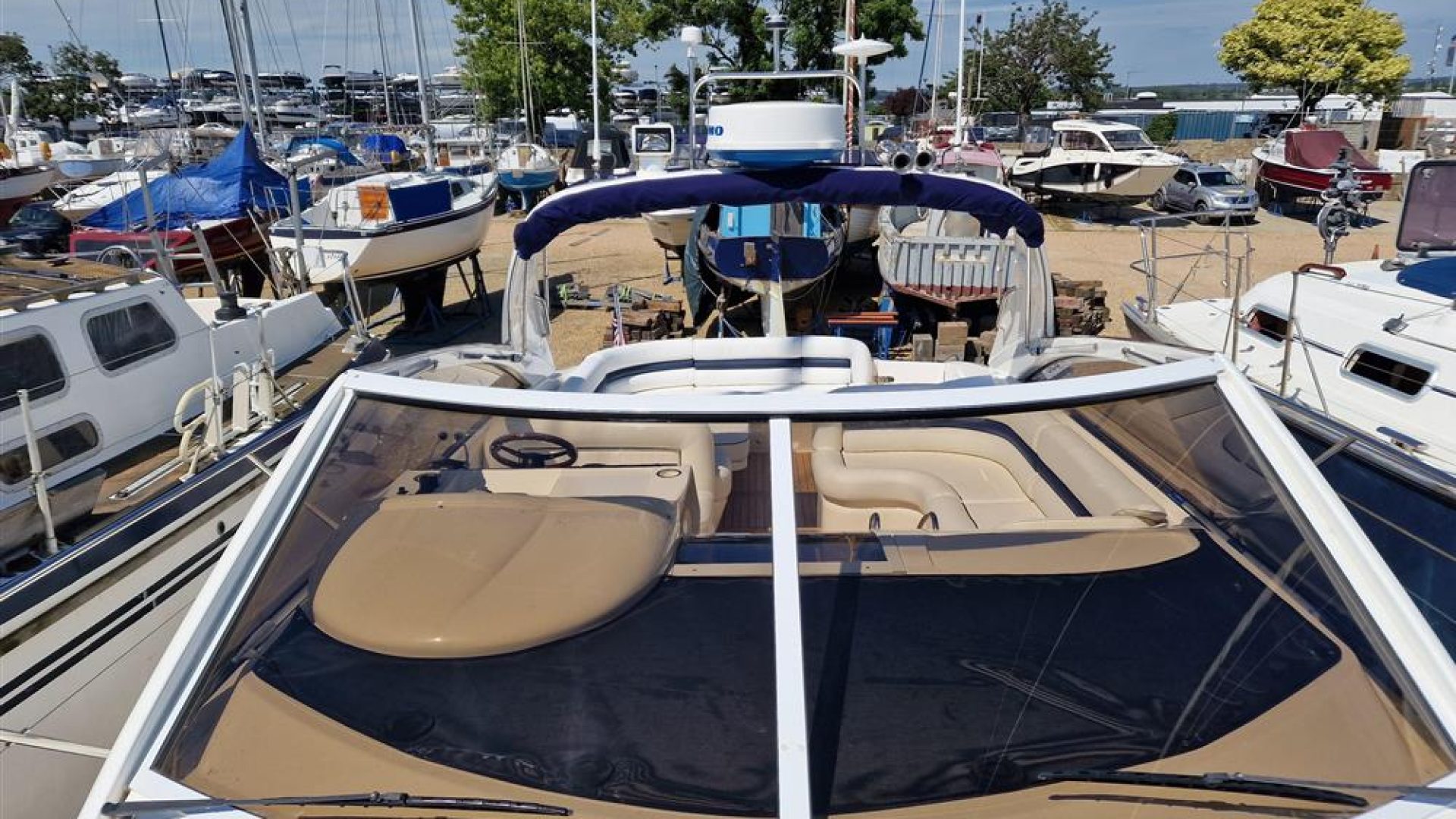 Princess V42