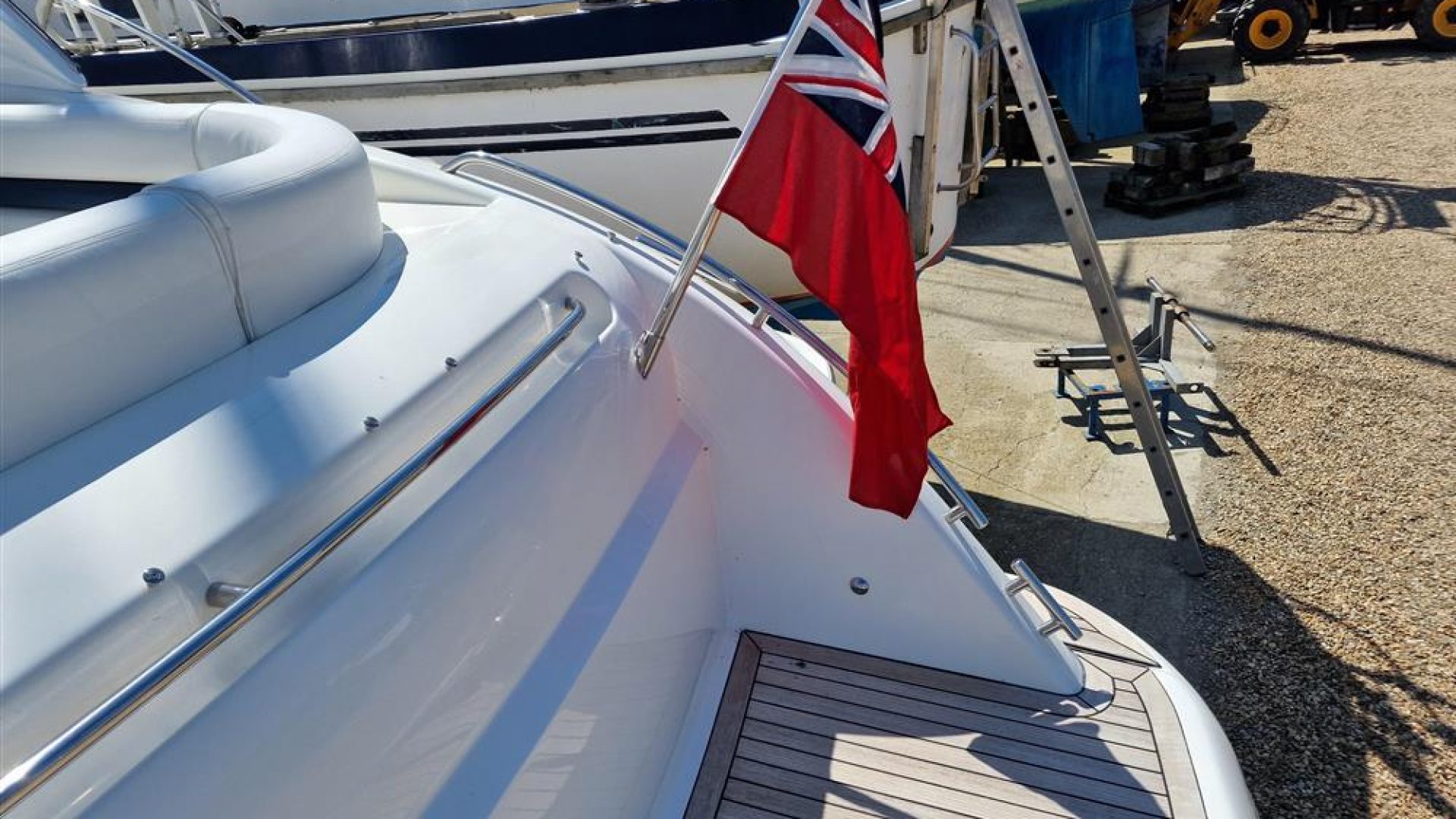 Princess V42