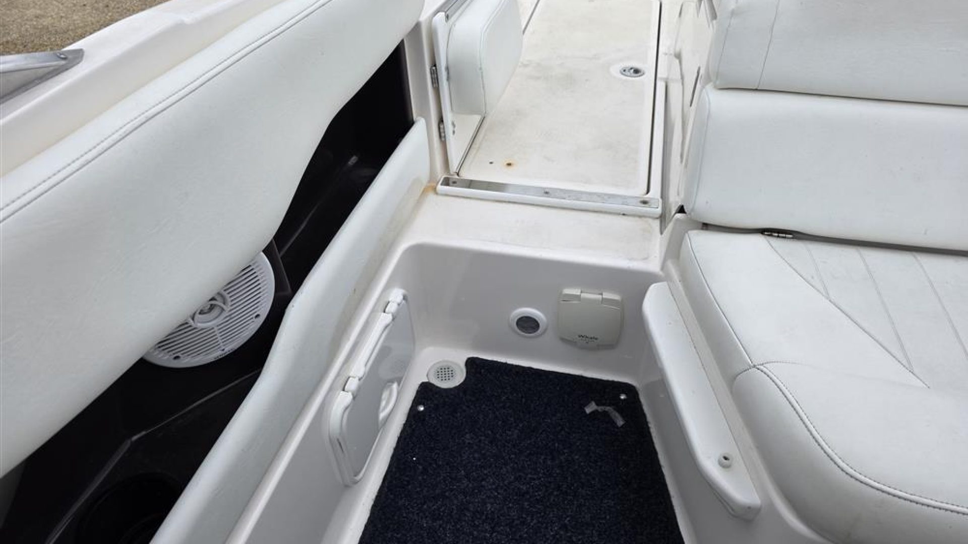Regal 2200