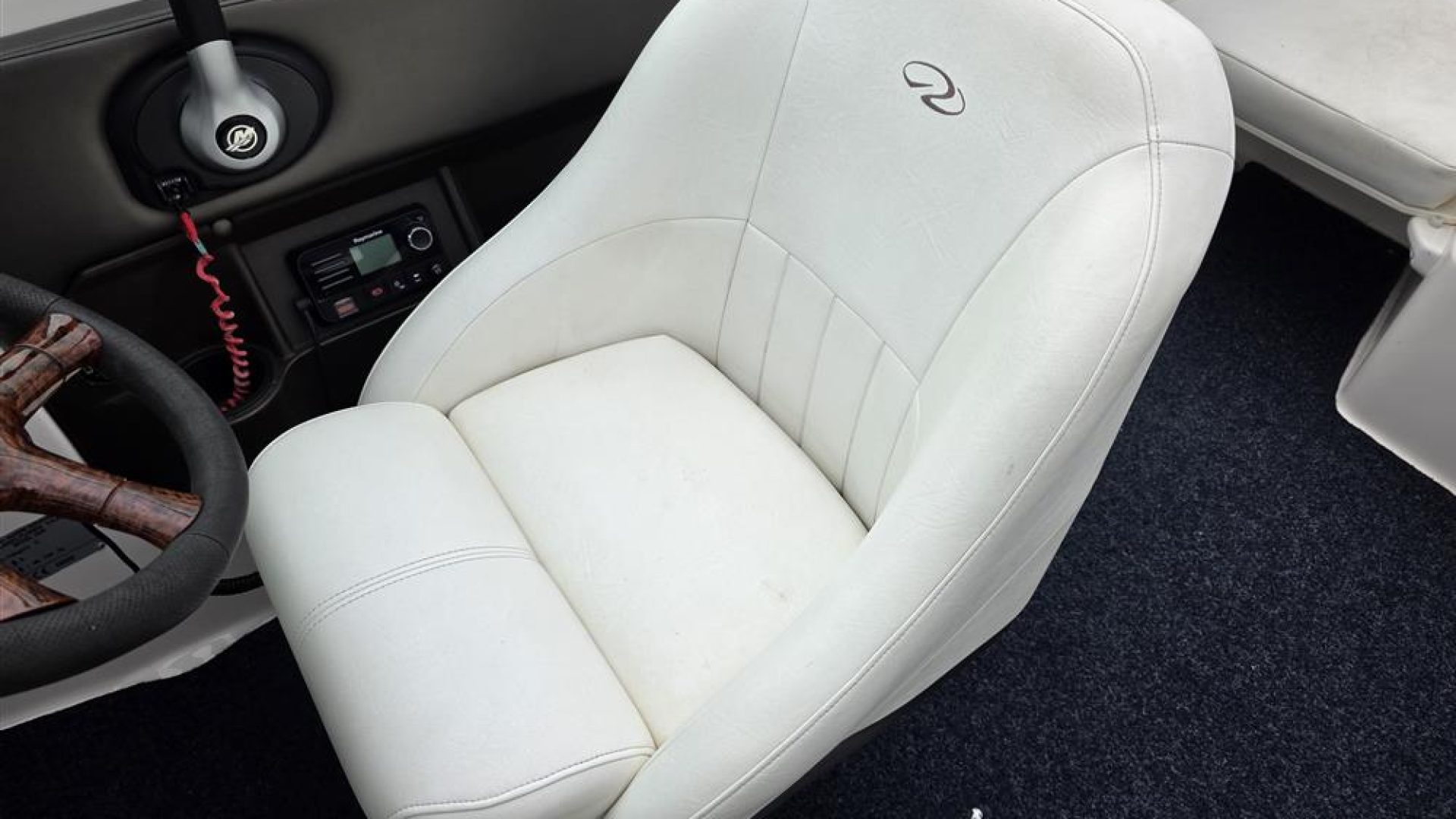 Regal 2200