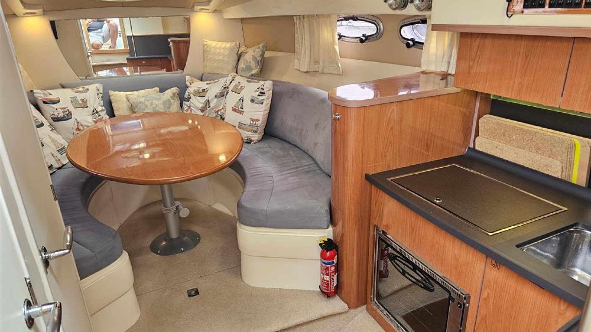 Sealine S29