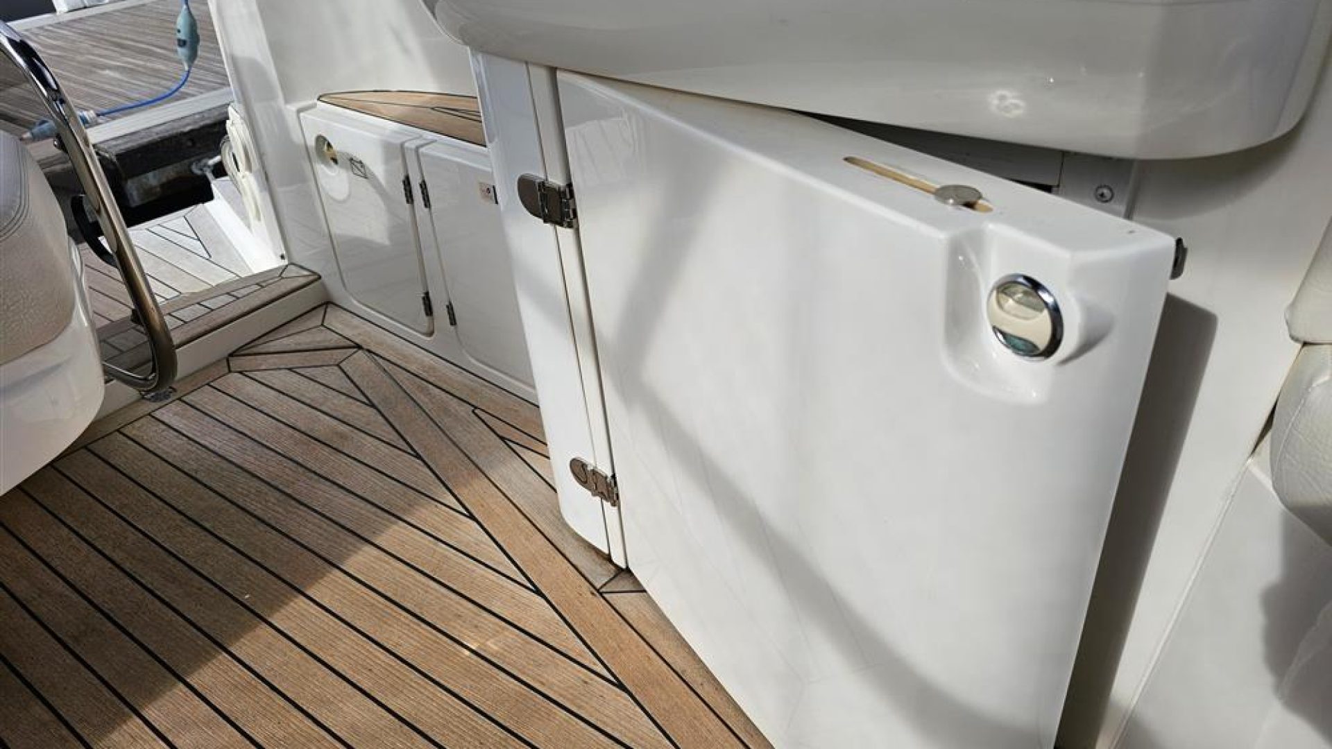 Sealine S29