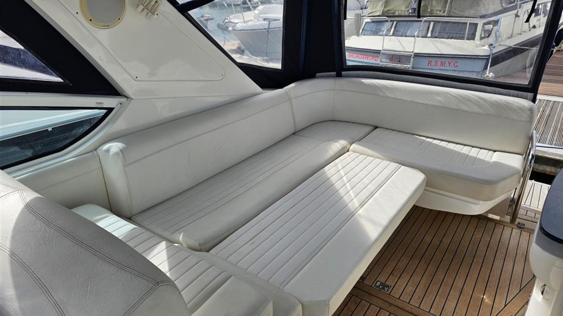 Sealine S29