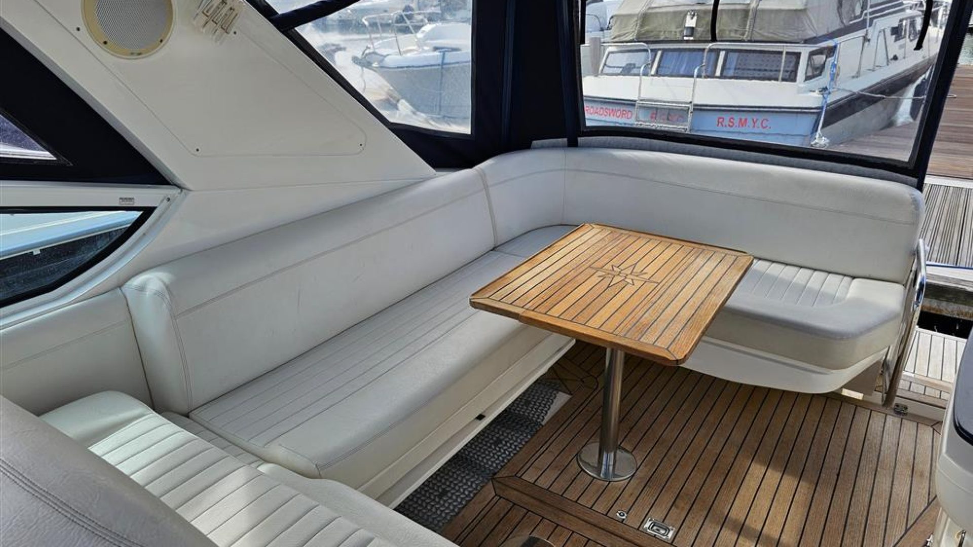 Sealine S29