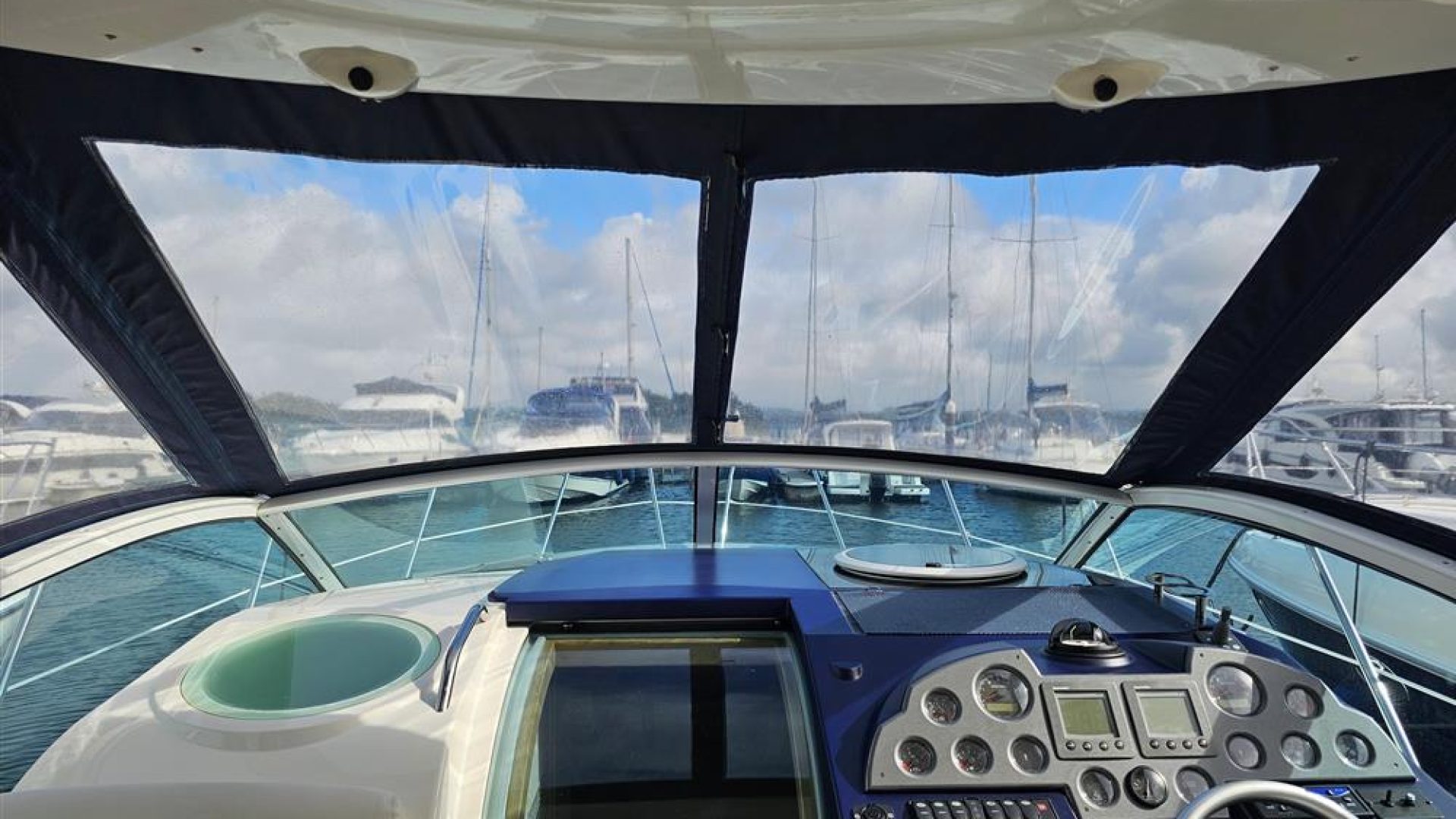 Sealine S29