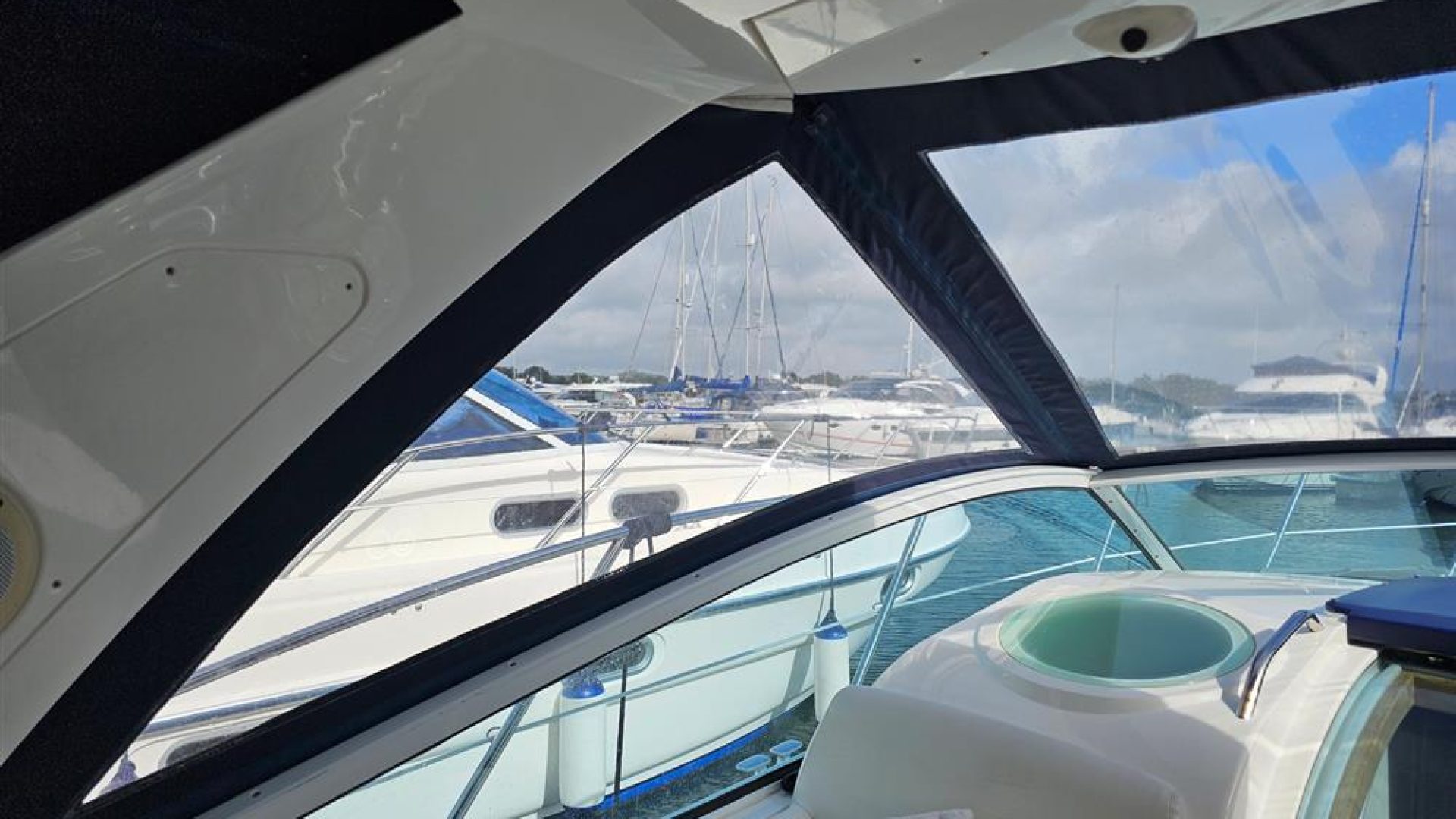 Sealine S29